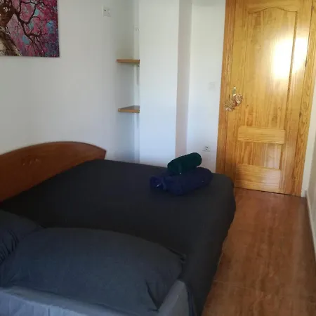 Apartamento Bonito Con Piscina 托雷莫利诺斯